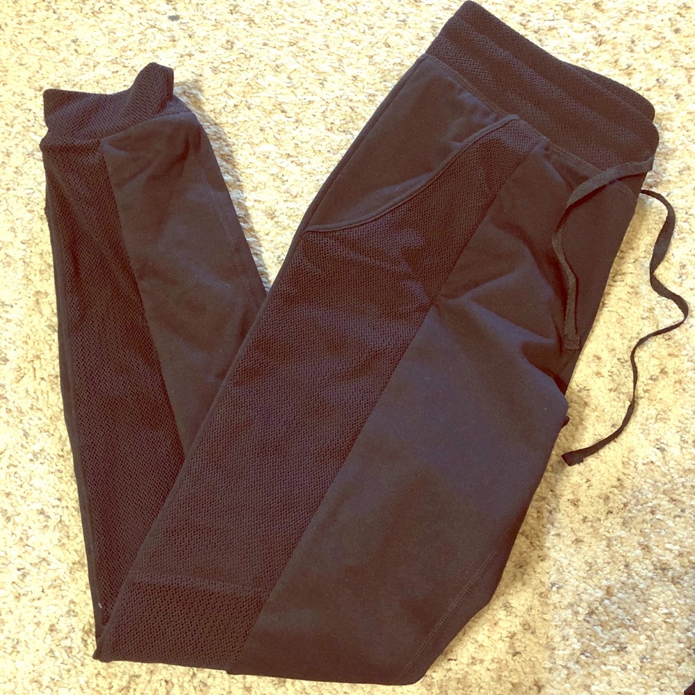 Fabletic Jogger Pants *New* Small